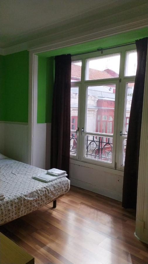 Pension Manoli Бильбао Экстерьер фото